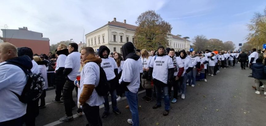 Tisuće ljudi u Koloni sjećanja