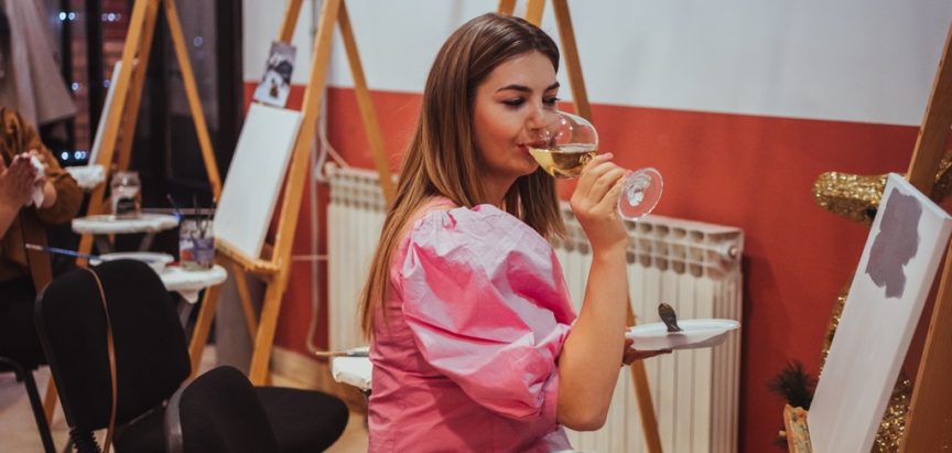 NAJAVA: Art&Wine slikarska radionica povodom Međunarodnog dana žena