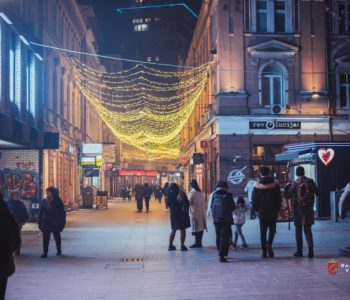 BIH DOČEKUJE 2026.: Od trgova do redova u javnim kuhinjama