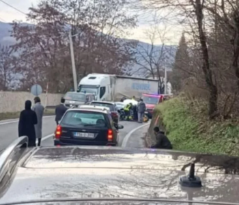 Smrtno stradale četiri osobe u prometnoj nesreći između Jablanice i Konjica