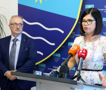 VLADA HNŽ ZAOBILAZI ZAKON O MINIMALCU: Spremačice i domari dobivaju povećanje, asistentima u nastavi ostaje 800 KM
