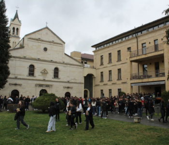 Održan put križa mladih Fojničkog arhiđakonata na Šćitu