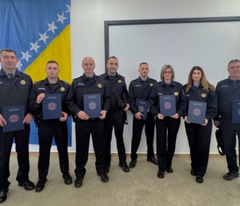 Policijskim službenicima dodijeljena priznanja za zasluge u zaštiti i spašavanju
