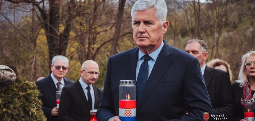 Profesor prijavio Dragana Čovića tužiteljstvu, tvrdi da kod njega nikada nije položio ispit za magisterij