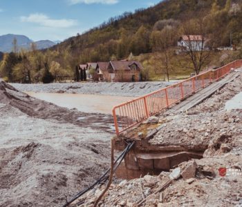 Infrastruktura se oporavlja, ali strah od novih poplava ne prestaje