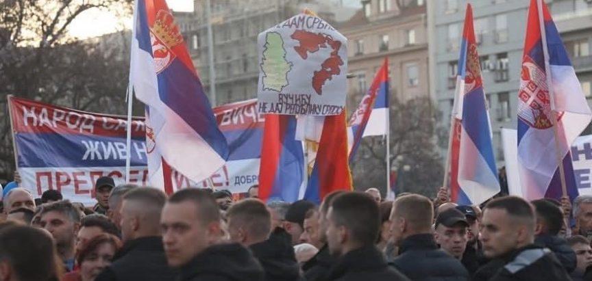 SRBIJA: Mnogi otišli prije Vučićeva govora, objavljeno i koliko je ljudi bilo