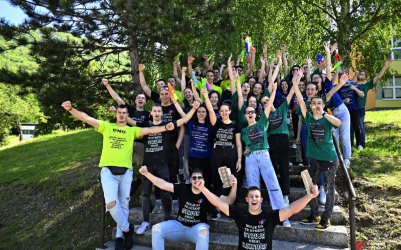 Maturanti Srednje škole Prozor proslavili završetak nastave