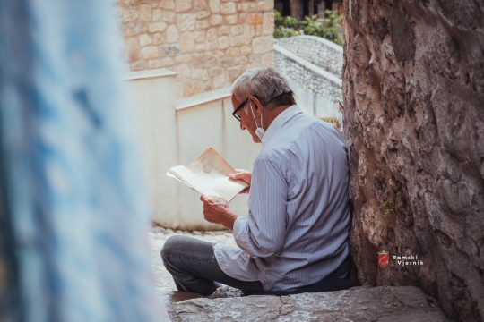 Umirovljenik iz BiH prima mirovinu 76 godina
