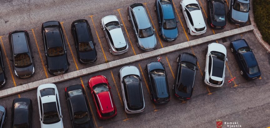 BHRT: Potražnja za automobilima u BiH raste, novi se čekaju mjesecima, rabljeni nikad skuplji
