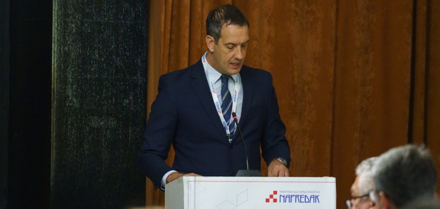 Je li s Čičom u Napredak stigao Tito ili Čović, ili obojica…