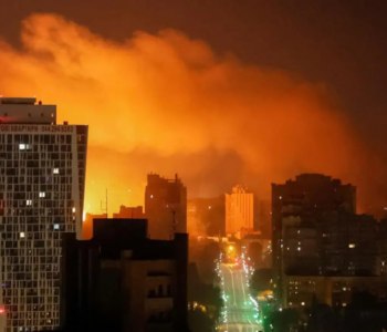 KIJEV U PLAMENU: Najveći napad do sada, 728 dronova nad Ukrajinom