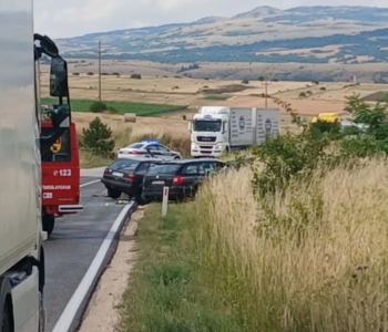 Poginula jedna osoba iz Prozor-Rame u prometnoj nesreći kod Tomislavgrada, više ih ozlijeđeno