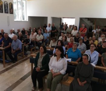 Kućani svečano proslavili Gospu Snježnu