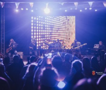 U ZEMLJU SNOVA SMO OTIŠLI: Galija i Rock Ko Fol oduševili publiku na drugom Rama Sun Festu