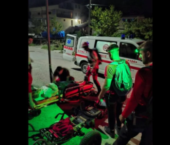 Kod Konjica spasioci izvukli ženu iz jarka, a suprug je bez znakova života