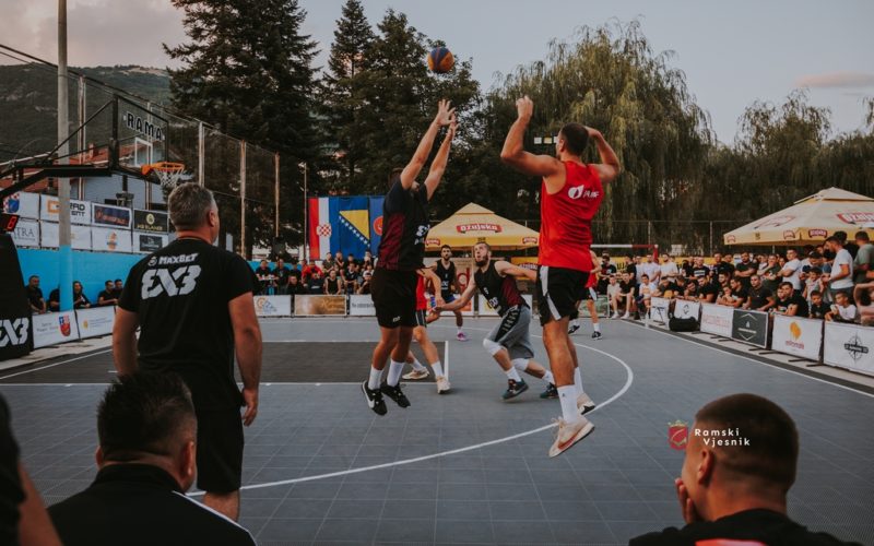 Otpočelo je 23. izdanje turnira Streetball Rama, publiku očekuju tri dana basket spektakla