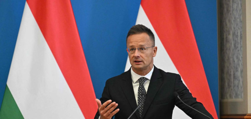 Mađarski ministar vanjskih poslova pred svima u New Yorku Hrvate nazvao ratnim profiterima