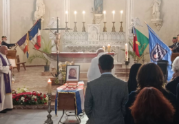 U Francuskoj sahranjen general Ante Roso: Mnogi su odali počast svom generalu – od francuskih legionara, do pripadnika HV-a i HVO-a