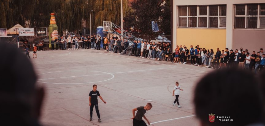 VEČERAS RASPLET U SKUPINI C: Tko ide u nastavak turnira