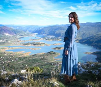 Mlada ramska glazbenica Ružica Zadrić objavila spot Mlada ramska glazbenica Ružica Zadrić objavila spot