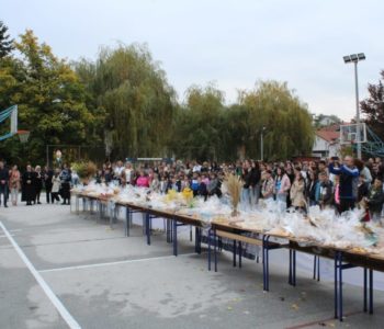 U Osnovnoj školi Marka Marulića Prozor obilježeni Dani kruha i zahvalnosti za plodove zemlje