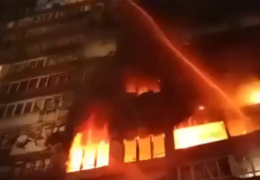 Rusi izveli masovni napad na Kijev, gorio neboder u centru grada, više osoba je povrijeđeno