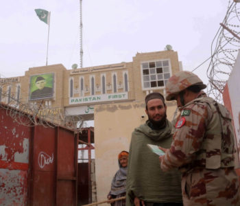 Novi sukobi na afganistansko-pakistanskoj granici: Obje strane koriste teško oružje Novi sukobi na afganistansko-pakistanskoj granici: Obje strane koriste teško oružje