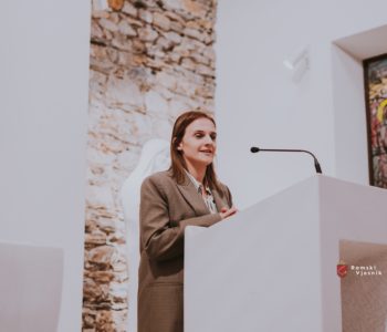 Slikovnica “Pravi smisao Božića” promovirana u župi Gračac