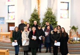 SRETAN I BLAGOSLOVLJEN BOŽIĆ