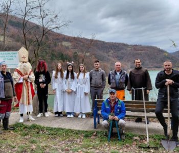 Mjesna zajednica Ustirama provela ekološku akciju u sklopu projekta „Manje otpada za ugodniji okoliš Prozora-Rame“