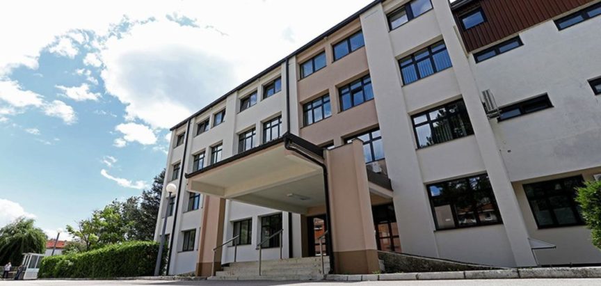 LIVNO: Zdravstvena zaštita u šest općina praktično suspendirana zbog blokade računa