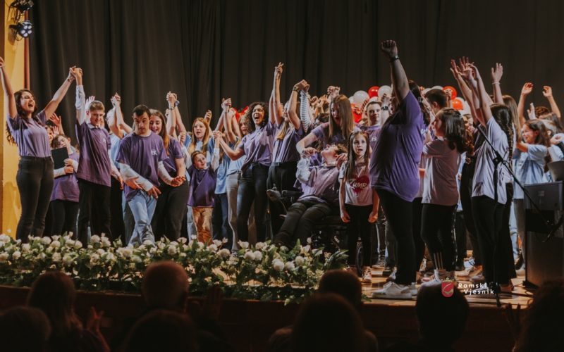 “Djeca nade” glazbeno-scenskim nastupom obilježila Međunarodni dan osoba s invaliditetom