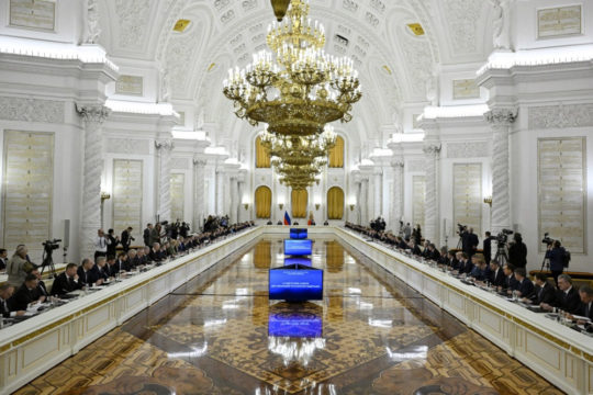 Putinov način zadržavanja lojalnosti