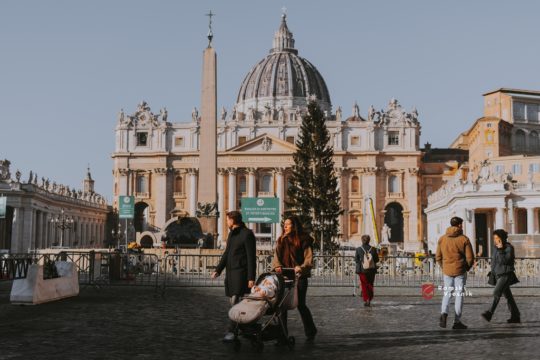 VATIKAN OBJAVIO BROJKE: Jubilarna godina privukla rekordan broj hodočasnika