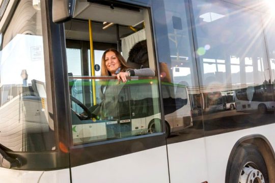 Marijana postala hit u Austriji, svaki dan vozi autobus od 15 tona i ruši predrasude