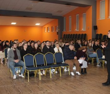 Na Gračacu je održan tečaj priprave za brak župa Ramskog dekanata