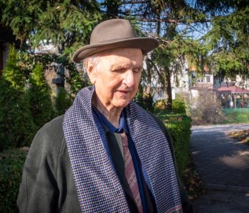 Ivan Kordić, pjesnik, scenarist, publicist i novinar rodio se na današnji dan 1945. godine