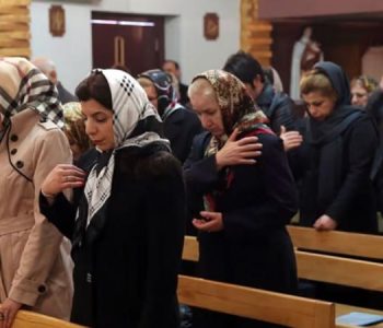 Više od 280 godina zatvora za iranske kršćane