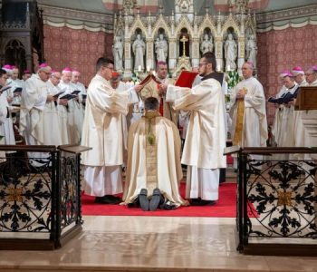 Za vojnog biskupa zaređen mons. Miro Relota