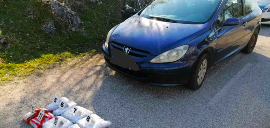 Kod 75-godišnjaka u Hercegovini pronađeno više od šest kilograma droge