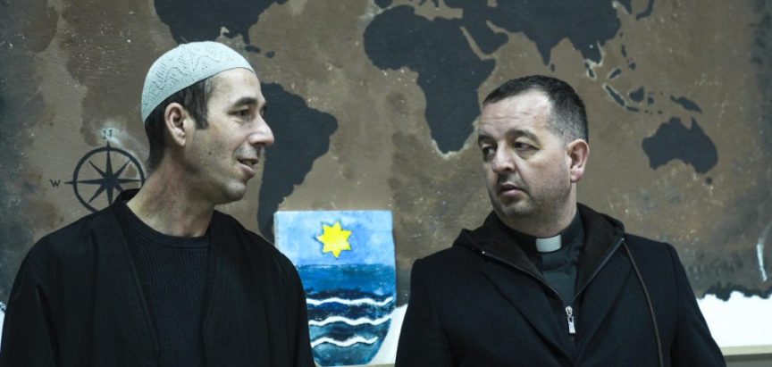 Svećenik i imam za iftarskom sofrom, budućnost Bosne i Hercegovine je u zajedništvu