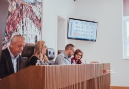 RNS: Glavni moto igrokaza je navodna „zaštita gospodarstvenika Rame“.