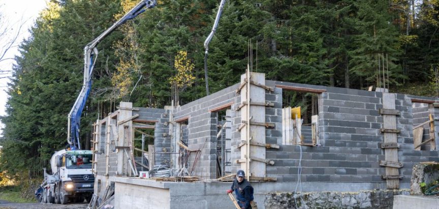 Konobari, vozači i zidari među najpotrebnijima u BiH