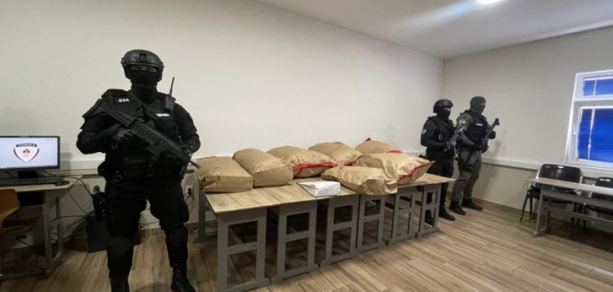 Zaplijenjeno 50 kilograma skanka, uhićene osobe iz Gradiške i Neuma