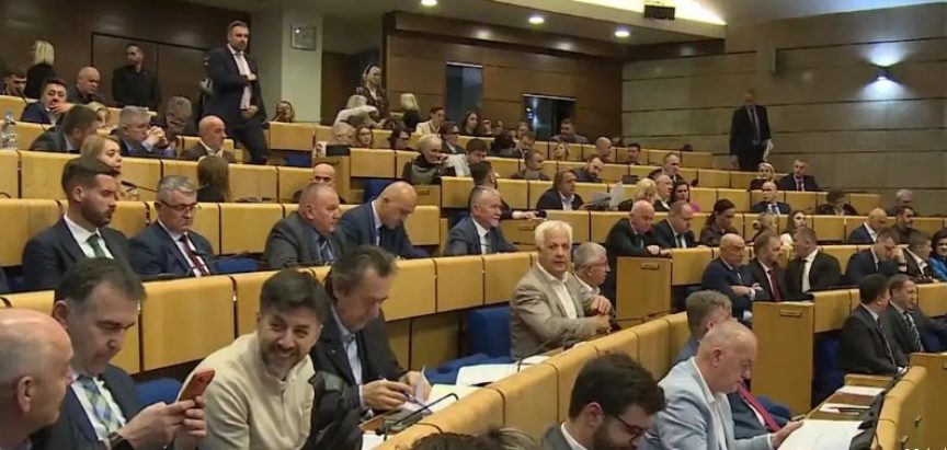 Ukapljena američka interkonekcija u BiH