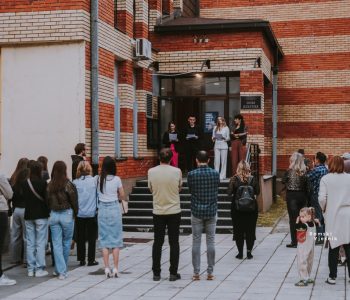 FURAJ MIR: Otvorena izložba “Zaroni u prošlost, izroni u budućnost”