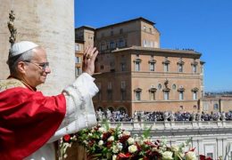 Uskrsna poruka iz Vatikana: ‘Odaberite mir, ne rat’