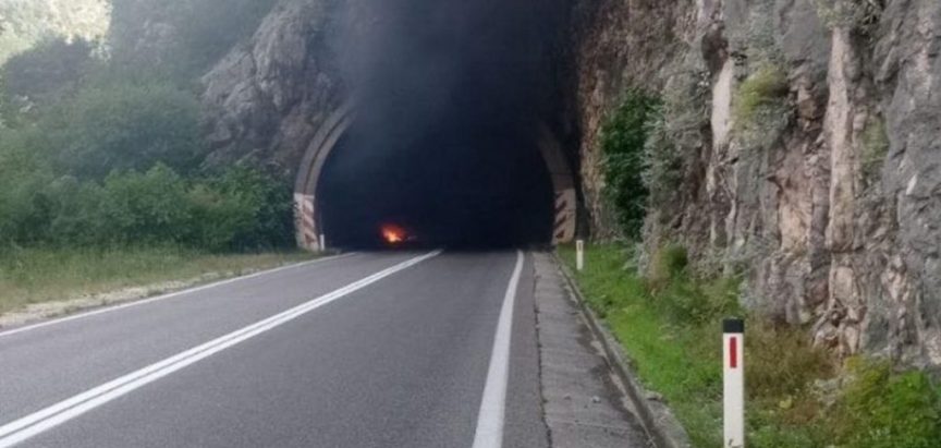 Gorjele instalacije u tunelu Salakovac
