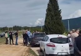 Zbog mise na groblju morala reagirati policija