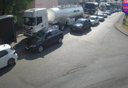 Velike gužve na Graničnom prijelazu Gradiška